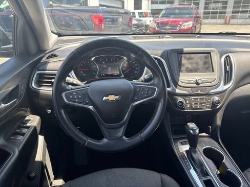 Used 2020 Chevrolet Equinox LT AWD/4WD image 15