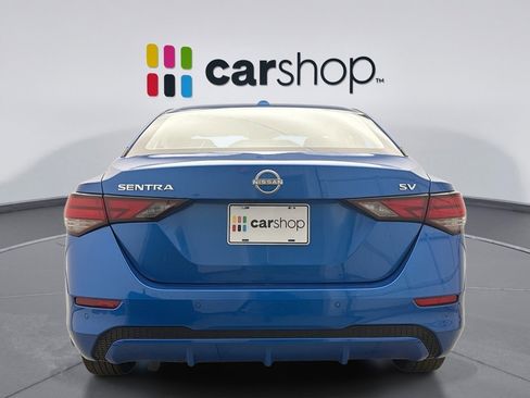 Used 2024 Nissan Sentra SV image 3