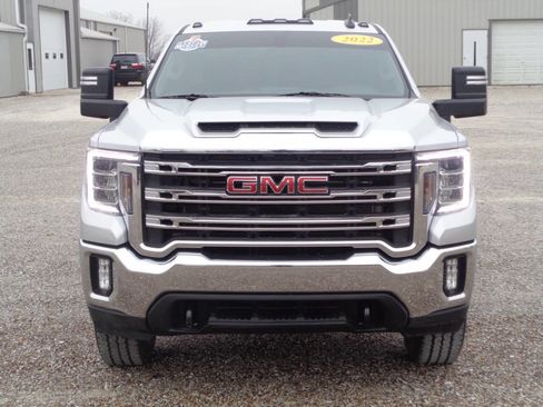 Used 2022 GMC Sierra 2500 SLE w/ SLE Convenience Package image 4