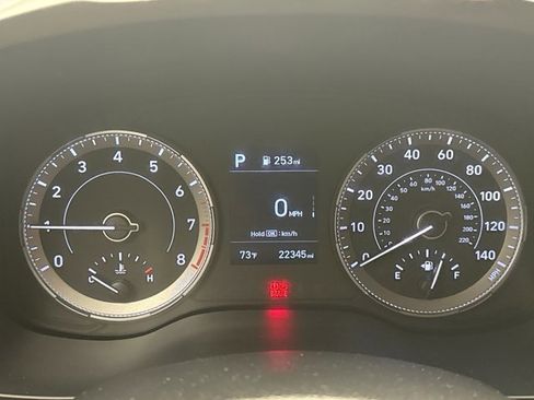 Used 2022 Hyundai Venue SE image 13