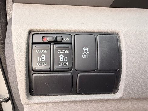 Used 2011 Honda Odyssey EX image 55