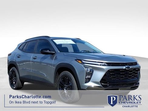 New 2026 Chevrolet Trax ACTIV w/ Driver Confidence Package image 1