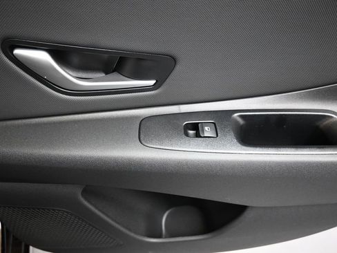 New 2026 Hyundai Elantra Limited FWD image 15