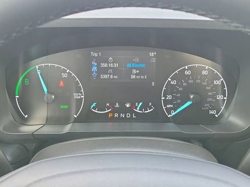 Used 2024 Ford Maverick XLT w/ XLT Luxury Package image 12