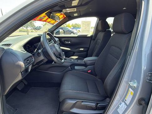Used 2024 Honda HR-V Sport image 33