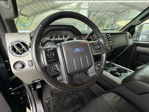 Used 2012 Ford F250 Lariat AWD/4WD image 8