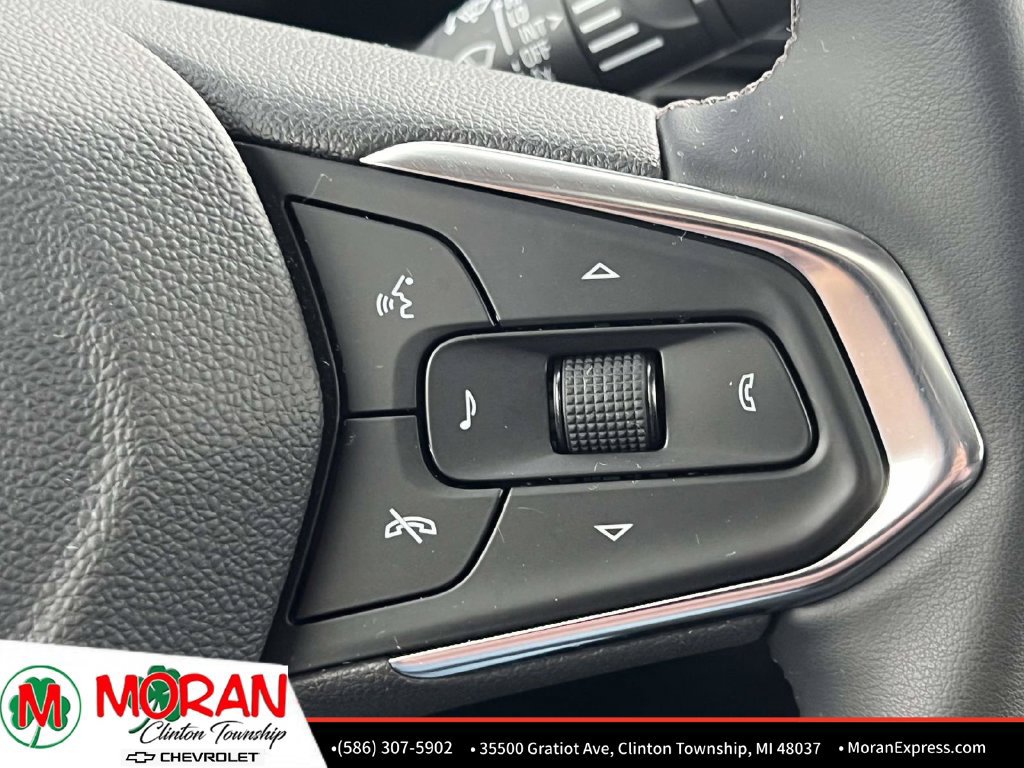 Certified 2024 Chevrolet Trax LT w/ Sunroof Package FWD image 26