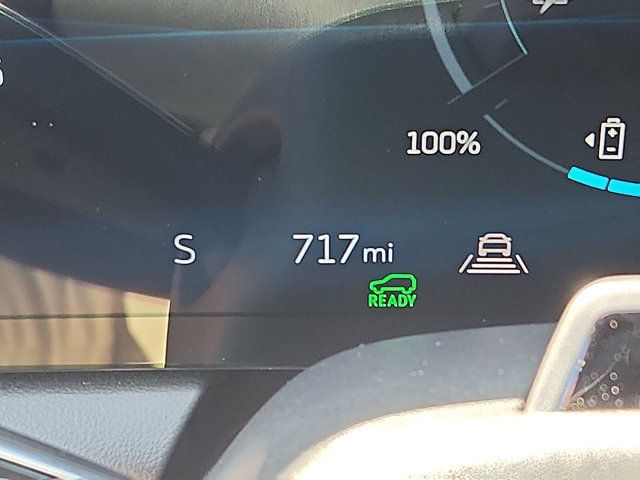 Certified 2025 Cadillac Optiq Luxury 2 AWD/4WD image 20