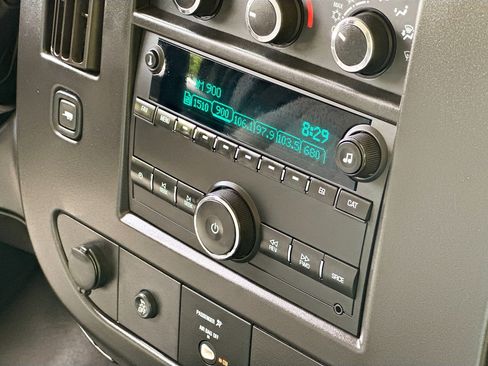 Used 2022 GMC Savana 3500 w/ Power Convenience Package image 24