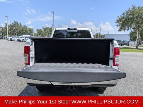 Used 2024 RAM 2500 Tradesman w/ Chrome Appearance Group AWD/4WD image 12