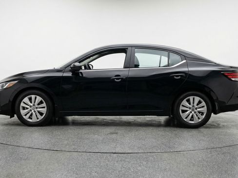Used 2025 Nissan Sentra S FWD image 5