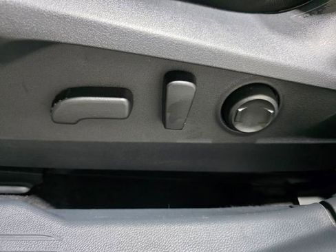 Certified 2025 Subaru Legacy Premium AWD/4WD image 14