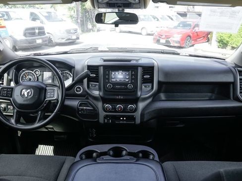 Used 2019 RAM 3500 Tradesman image 27