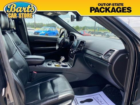 Used 2019 Jeep Grand Cherokee Limited w/ Trailer Tow Group IV AWD/4WD image 14