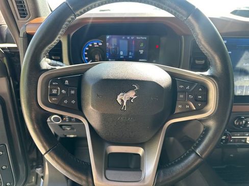 Used 2024 Ford Bronco Outer Banks AWD/4WD image 29