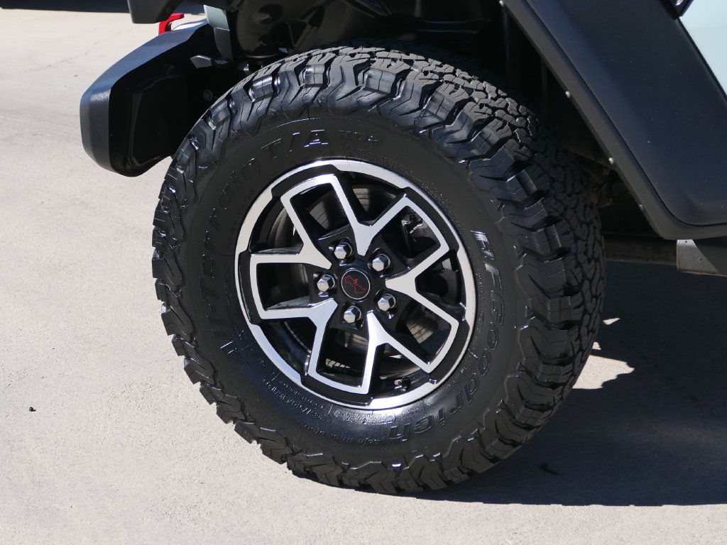 Certified 2024 Jeep Wrangler Unlimited Rubicon AWD/4WD image 10