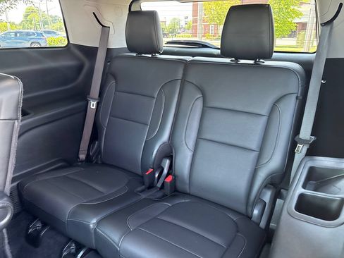 Used 2018 GMC Acadia SLT FWD image 34