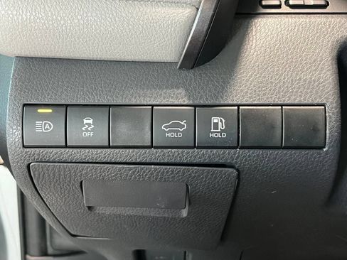 Used 2023 Toyota Camry LE w/ Convenience Package FWD image 30