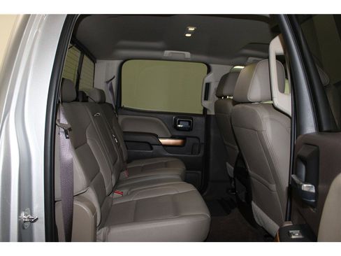 Used 2018 Chevrolet Silverado 1500 LTZ w/ Sport Package image 23