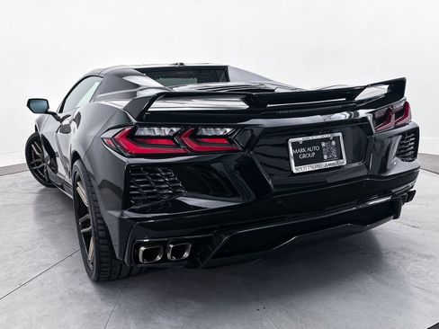 Used 2023 Chevrolet Corvette Stingray Premium Conv w/ Z51 Performance Package RWD image 8