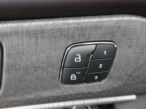 New 2026 Ford Explorer Platinum w/ LUX Leather Package image 17