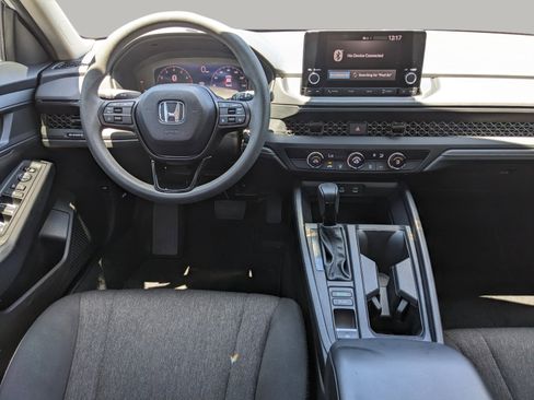 Used 2025 Honda Accord LX image 15