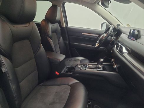 Used 2017 MAZDA CX-5 Touring w/ Preferred Equipment Package image 21