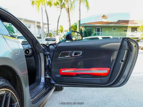 Used 2019 Mercedes-Benz AMG GT Coupe image 28
