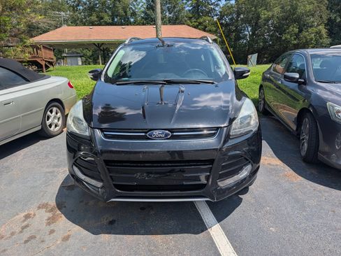 Used 2015 Ford Escape Titanium w/ Equipment Group 301A FWD image 6