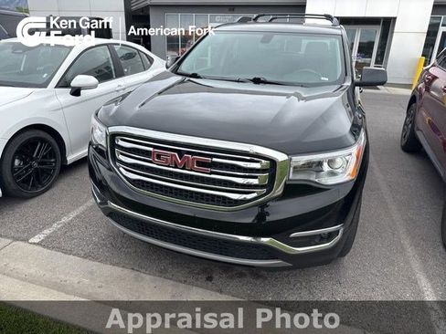 Used 2018 GMC Acadia SLT AWD/4WD image 1