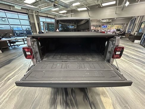 Used 2020 Jeep Gladiator Rubicon w/ Dual Top Group image 48