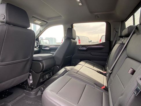 New 2025 Chevrolet Silverado 1500 LT image 19