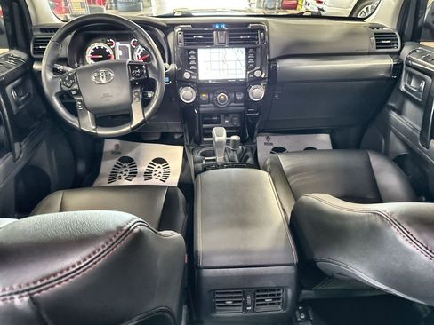 Used 2024 Toyota 4Runner TRD Off-Road Premium w/ Moonroof Package AWD/4WD image 27