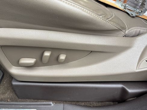 Used 2018 Chevrolet Silverado 1500 LTZ Z71 image 20