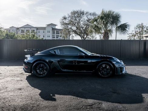 Used 2024 Porsche 718 Cayman GT4 RS image 2