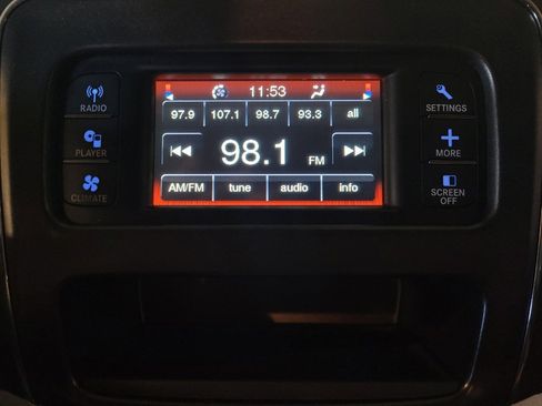 Used 2018 Dodge Journey SE w/ Popular Equipment Group image 25