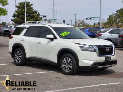 Certified 2024 Nissan Pathfinder SL