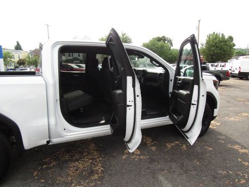 Used 2024 GMC Sierra 1500 Pro w/ Graphite Edition AWD/4WD image 27