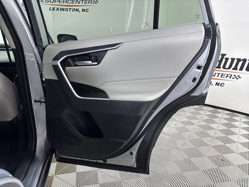 Used 2025 Toyota RAV4 XLE w/ Convenience Package FWD image 28