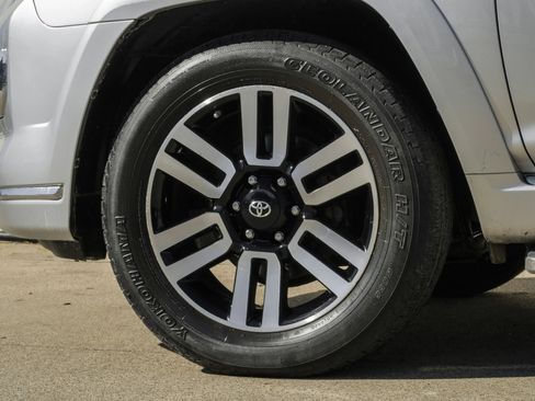 Used 2016 Toyota 4Runner Limited image 56