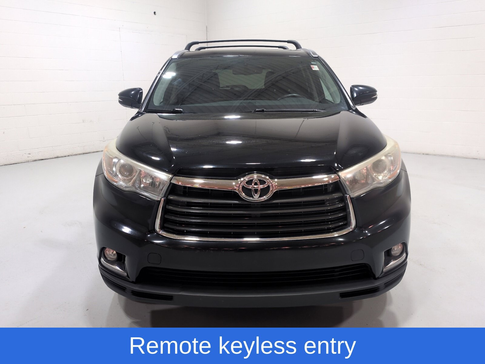 Used 2016 Toyota Highlander Limited AWD/4WD image 8