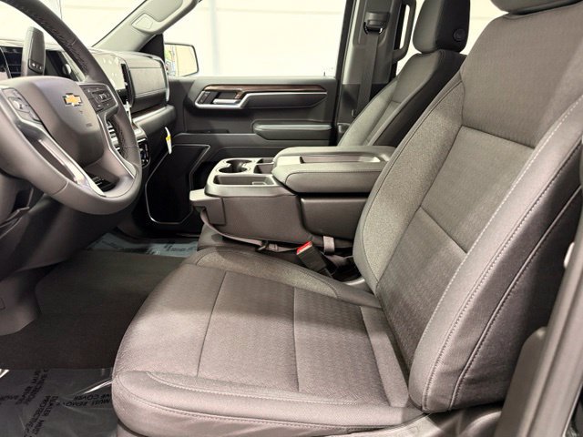 New 2026 Chevrolet Silverado 1500 LT AWD/4WD image 13