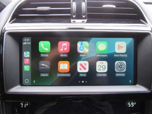 Used 2020 Jaguar F-PACE S image 11