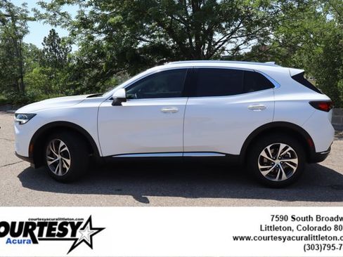 Used 2021 Buick Envision Essence w/ Technology Package I AWD/4WD image 3