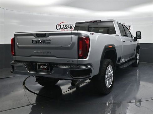 Used 2023 GMC Sierra 2500 SLT w/ SLT Premium Package image 7
