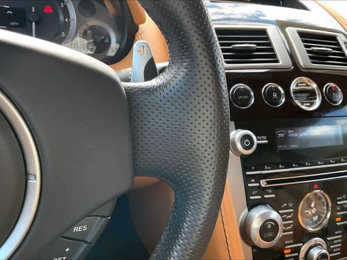 Used 2012 Aston Martin V8 Vantage Coupe image 23