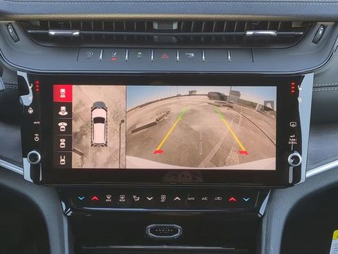 New 2026 Jeep Grand Cherokee Limited image 25