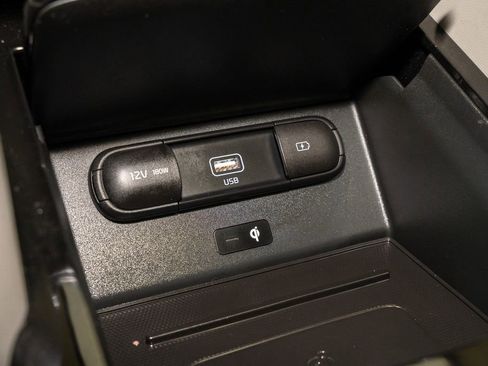 Used 2021 Kia Telluride EX w/ EX Premium Package image 16