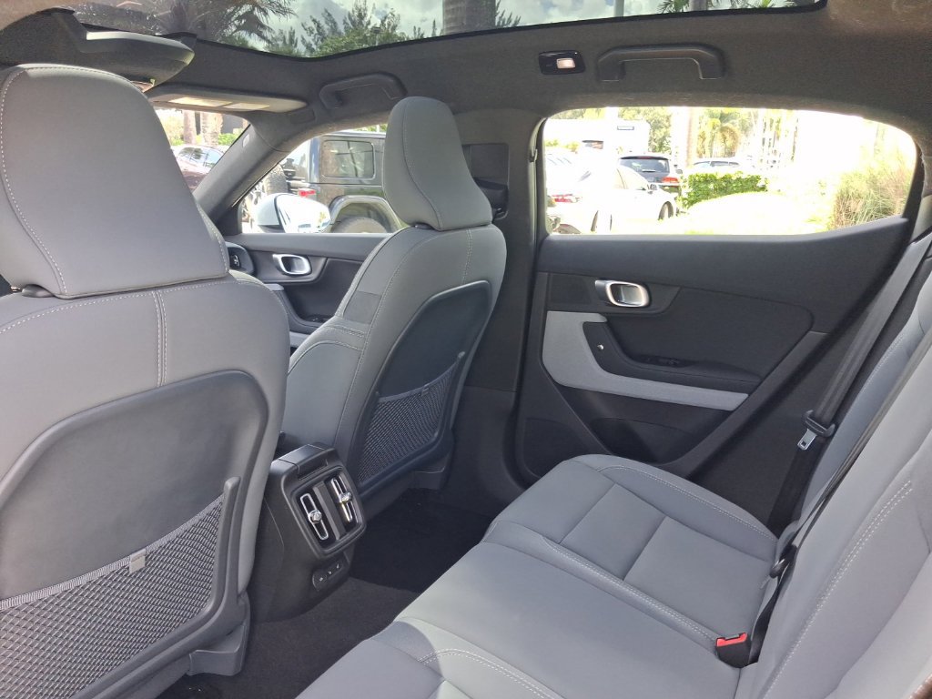Used 2024 Polestar Polestar 2 AWD/4WD image 6