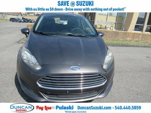 Used 2017 Ford Fiesta SE image 8